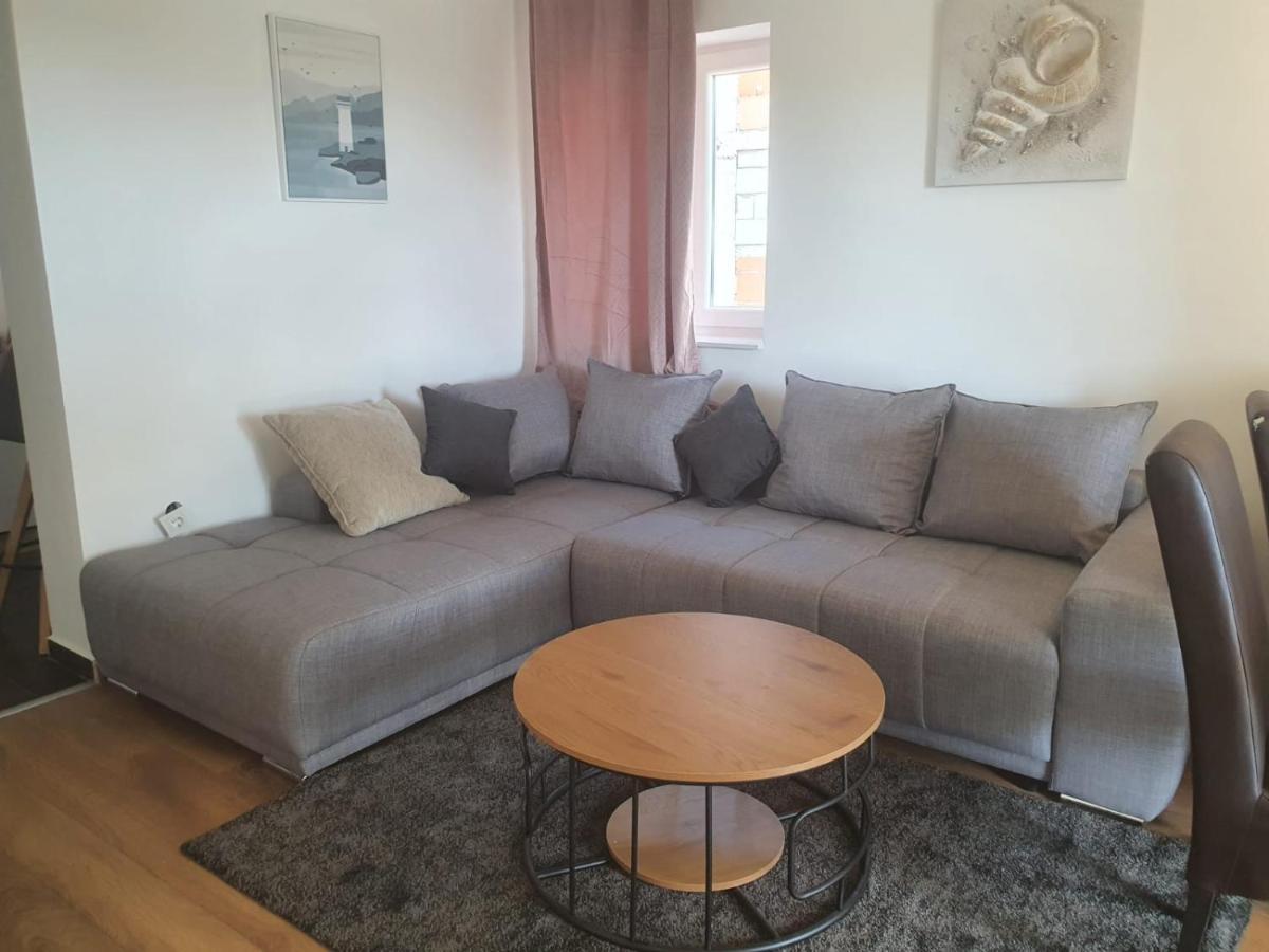 Muring Apartments Tribunj  Ngoại thất bức ảnh